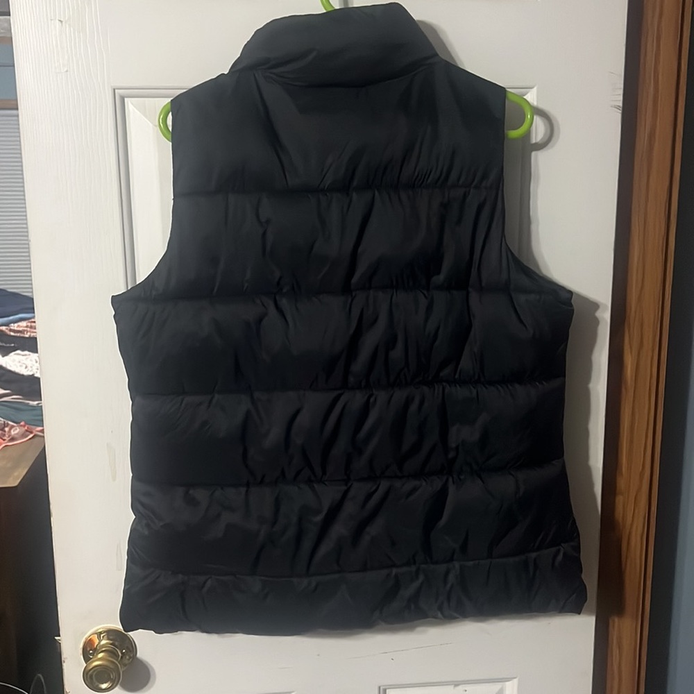 Vest - Picture 3 of 3